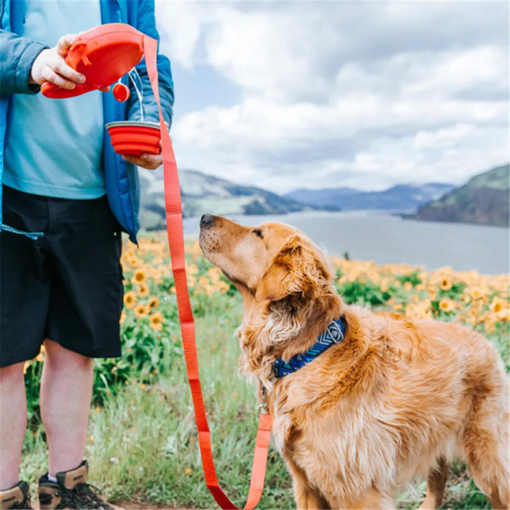 4-in-1 Durable Retractable Dog Leash with Water Bottle and Bowl