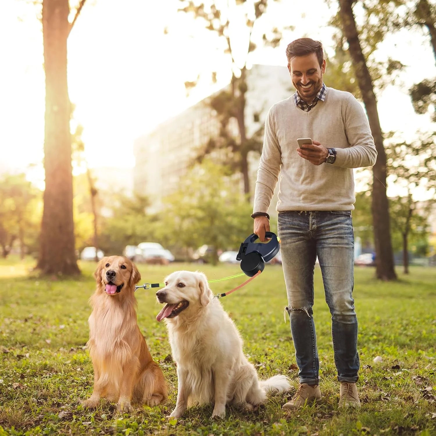 Dual Retractable Dog Leash with Reflective Design & 360° Swivel